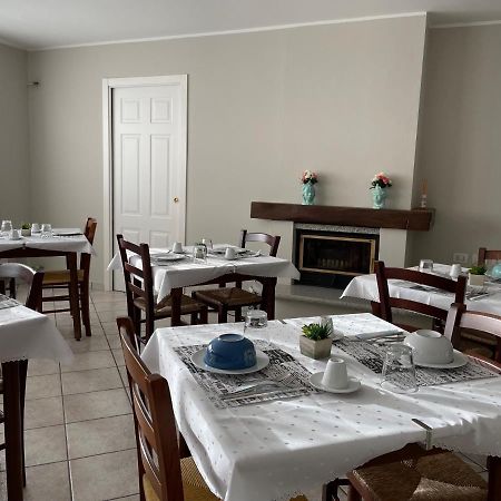 Casa Azzurra Camere Serravalle Sesia Ngoại thất bức ảnh