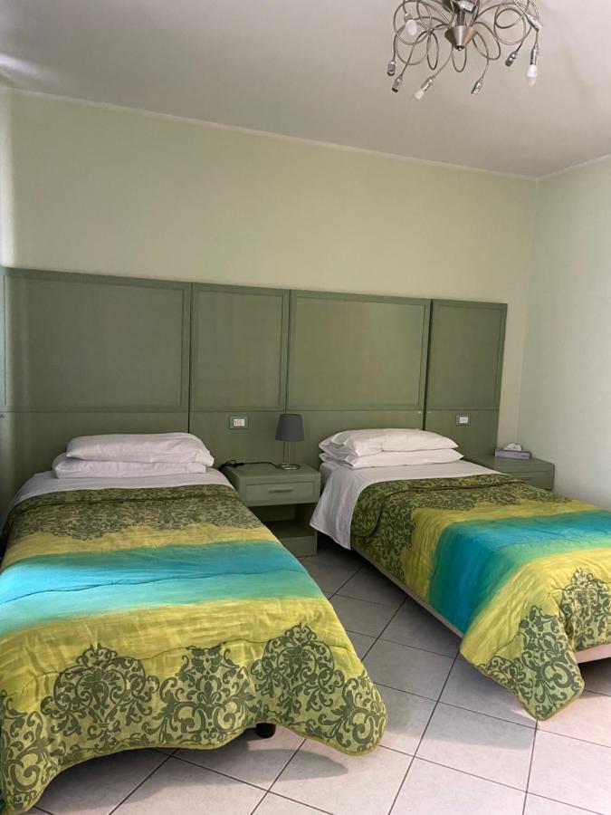 Casa Azzurra Camere Serravalle Sesia Ngoại thất bức ảnh