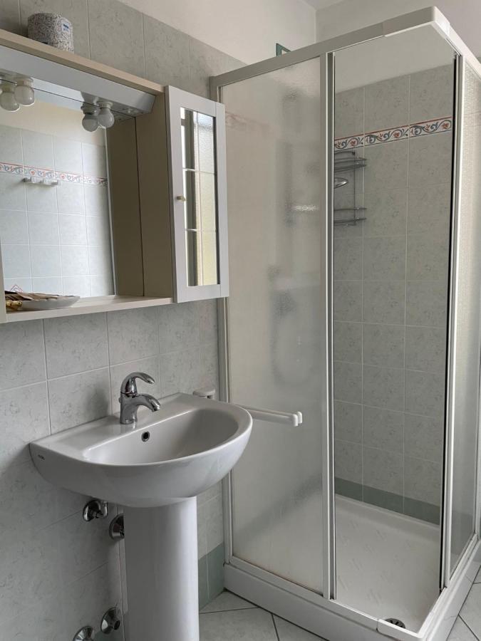 Casa Azzurra Camere Serravalle Sesia Ngoại thất bức ảnh